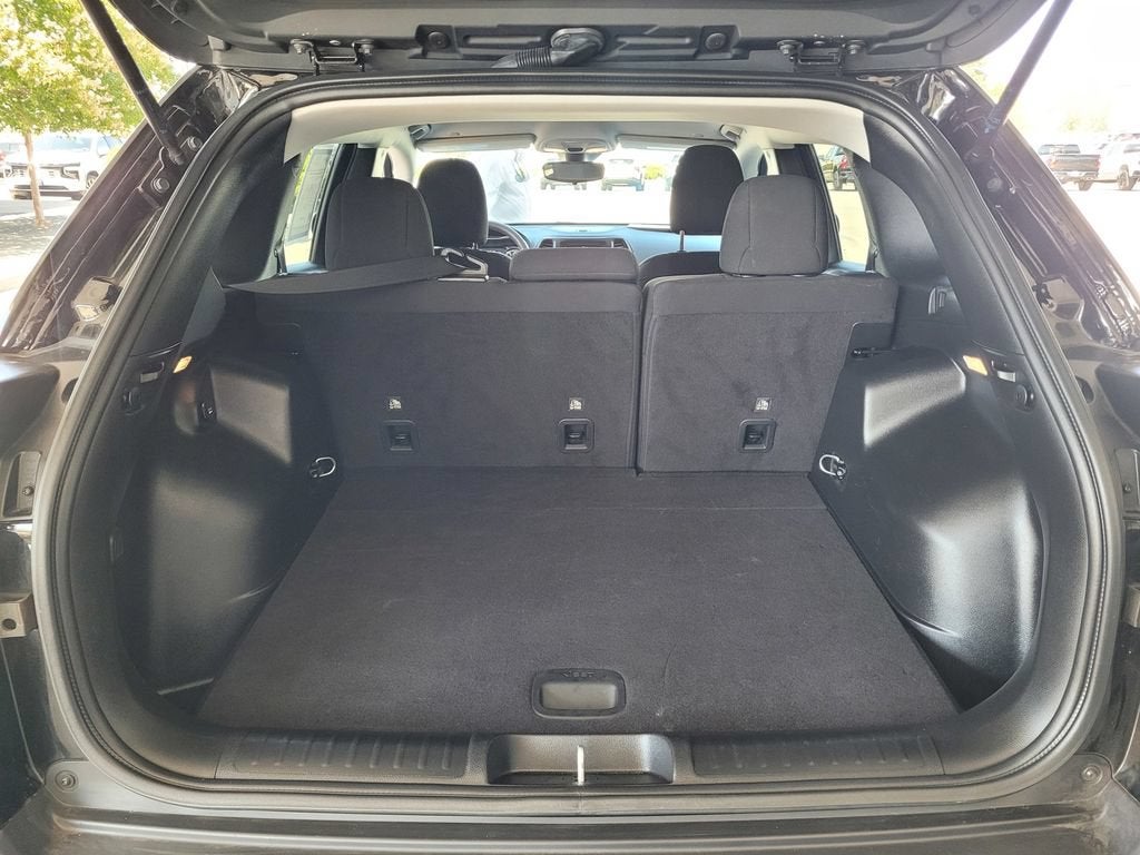 2021 Jeep Cherokee Freedom