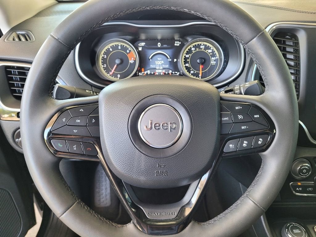 2023 Jeep Cherokee Altitude Lux