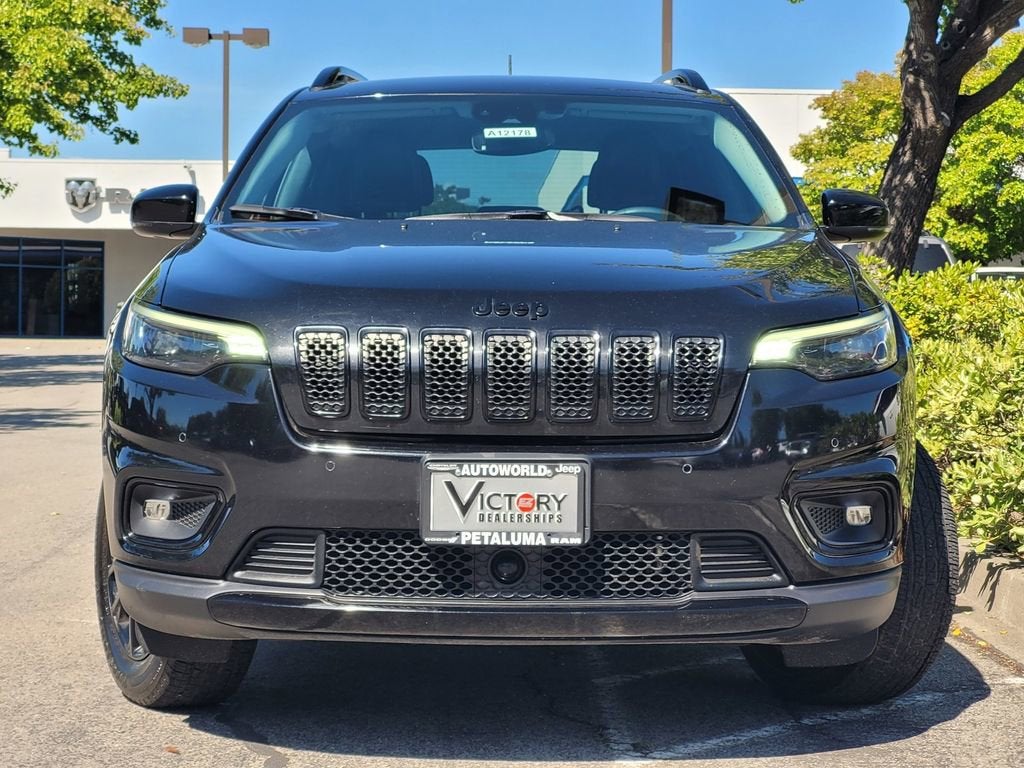 2023 Jeep Cherokee Altitude Lux