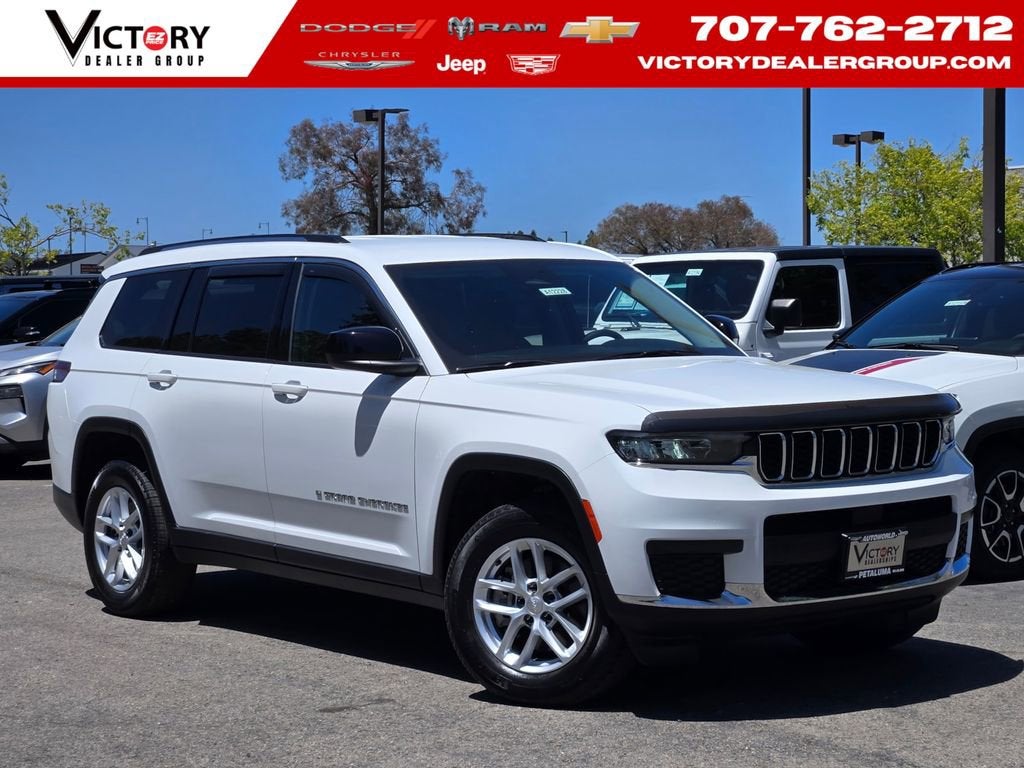 2023 Jeep Grand Cherokee L Laredo