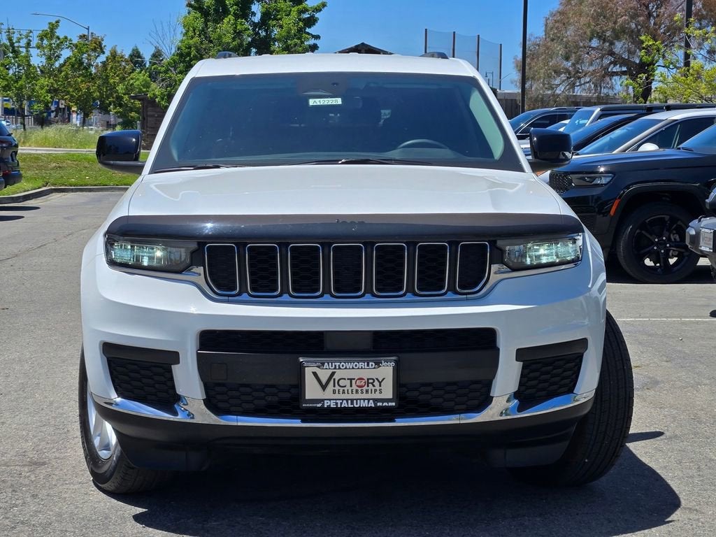 2023 Jeep Grand Cherokee L Laredo