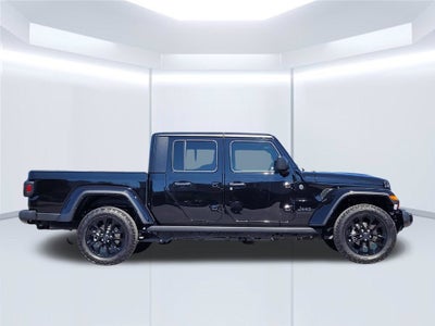2025 Jeep Gladiator Nighthawk