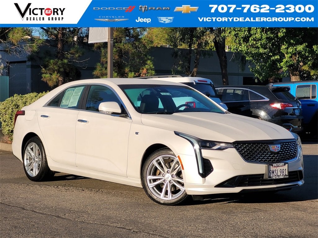 2024 Cadillac CT4 Luxury