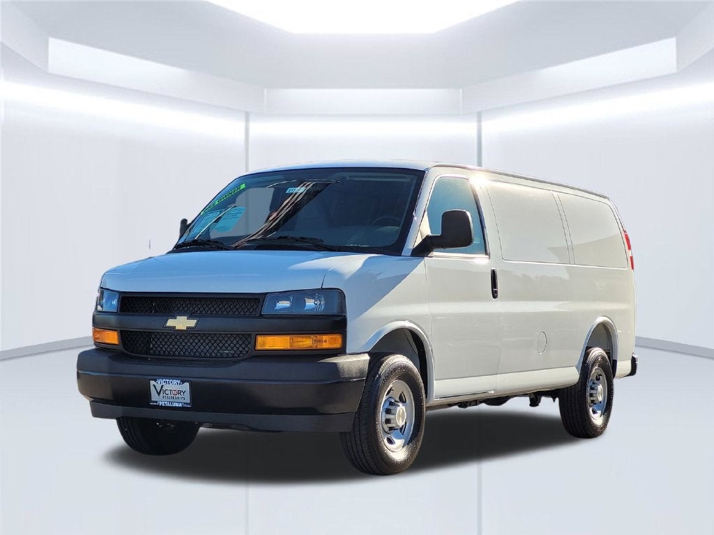 2026 Chevrolet Express Cargo WT