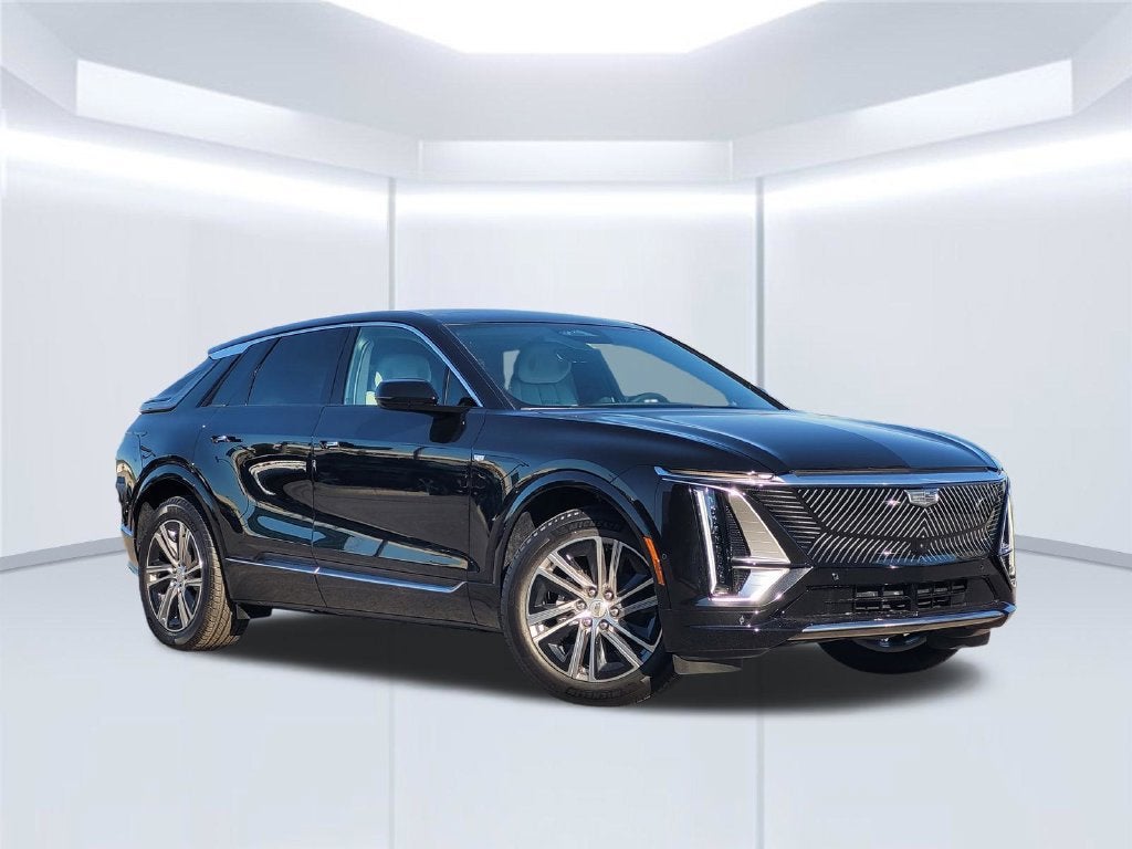 2027 Cadillac LYRIQ