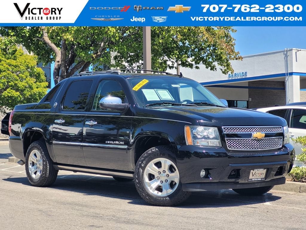 2013 Chevrolet Avalanche 4WD Avalanche LTZ's photo