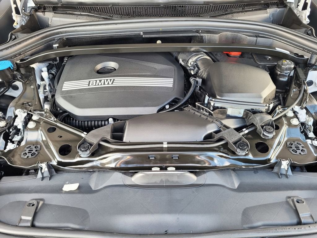 2025 BMW X2 xDrive28i